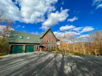 Outdoor Entertainment Area and Kids Den - Luxurious Mountain Escape