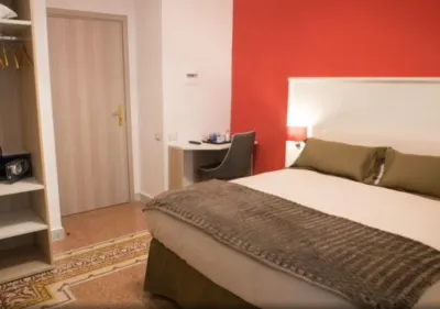 B&B Napolimilionaria Hotel in zona Orto Botanico di Napoli