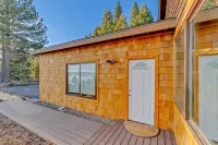 Gorgeous Lake Views and Spacious Living Areas - Inviting Tahoe Retreat