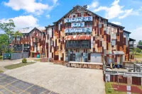 Amazing Pool Deck and Balcony Views - Spectacular Oceanfront Escape Seaboard Commons附近的飯店