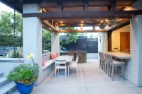 Jewel in SB: Walk to the Beach, Enjoy the Outdoor Patio & Firepit!