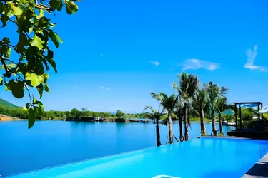 รูปภาพของอินเลญา รีสอร์ท (Inlaya Resort)