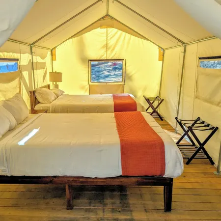 Wildhaven Yosemite Glamping