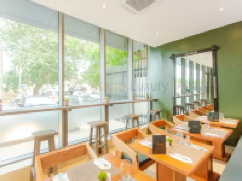 アクラ ラグジュアリーアパートメンツ アット ザ レノックス アクラのホテル