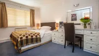 La Collinette Hotel, Cottages & Apartments