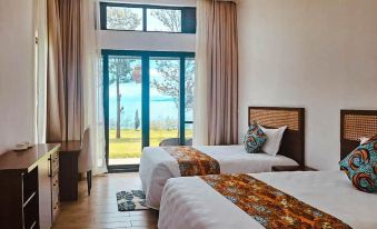 Eben Lake Kivu Cottages and Villas