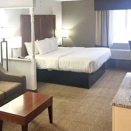 Comfort Inn & Suites Jackson North Hotels in Jackson County