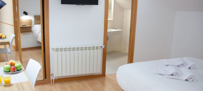 Hostal Cuéntame Evolución Auto check-in Hoteles en Burgos