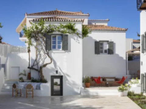 Yayaki Spetses Hotels in Spetses