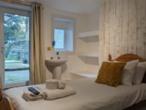 Dover Town Rooms Hotels in Dover