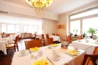 Holsteiner Hof Timmendorfer Strand Hotels in Timmendorfer Strand