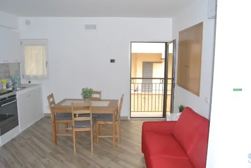 Agrigento Centre - 1-Bed Apartment - Sleeps 4