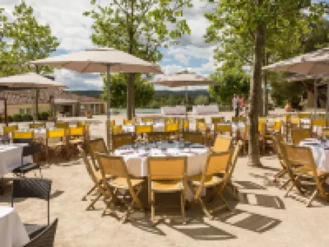 Village Pierre & Vacances Pont Royal en Provence Hotels in Mallemort