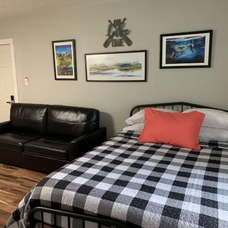 Millz Manor