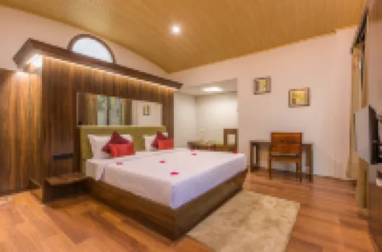 Siri Nature Roost Hotels near Baba Budangiri Peak