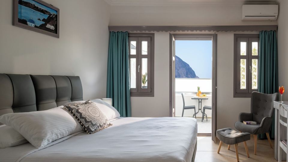Smaragdi Hotel