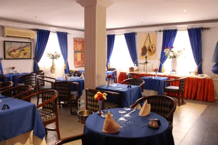 Jet Hôtel Отели в г. Дуала