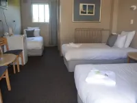 Commercial Hotel Motel Lithgow Hotels in Lithgow