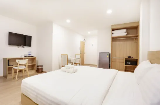 โรงแรมตรรกะ - บางนา โรงแรมใกล้บีทีเอส ปุณณวิถี