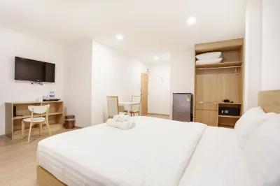 塔卡飯店 ELIO DEL NEST附近的飯店