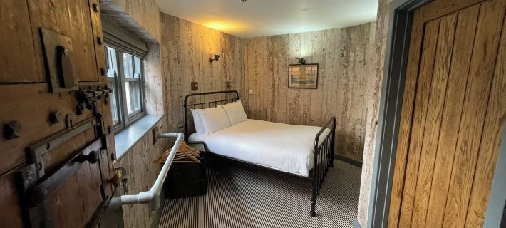 The Black Hole Hotels in Winchester