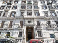 Napul'è 19 Hoteles cerca de Aldeas de Posillipo