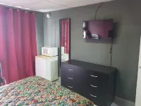 Sunny South Motel - Motels