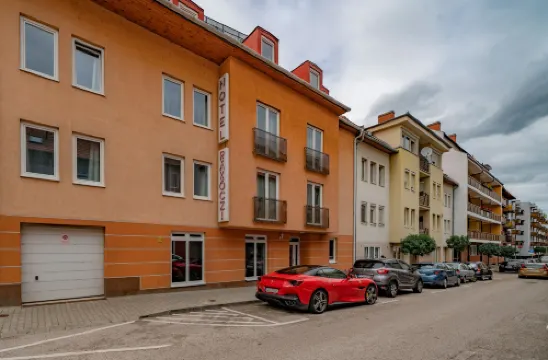 デュエット ジェールのホテル