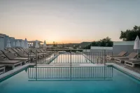 Tesoro Hotel Zakynthos - Uima-altaat