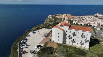 Santateresa Hotels near Chapeau de Napoléon - Grotte de Saint-Antoine