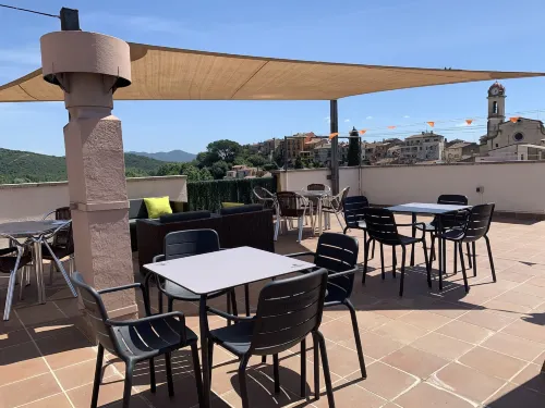 Hostal Tarrés - Pensionat