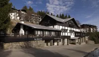 Albergo Ristorante Bucaneve Hôtels à proximité de : MACIST