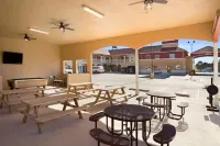 Executive Inn & Suites
