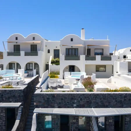 Elements of Caldera Suites Отели рядом с достопримечательностью «Белый пляж»