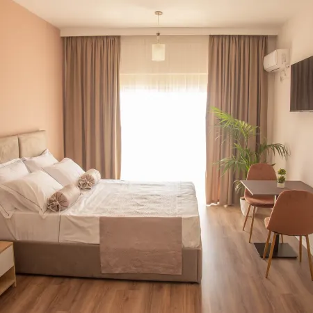 Wave Beachfront Apartments