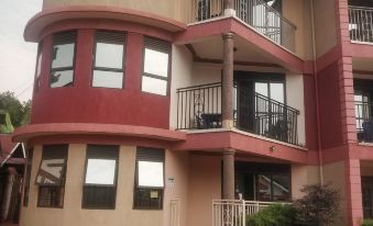 Enjoy Guest Hotel