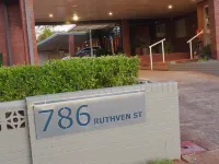 Ruthven Street Motor Inn Hotels in South Toowoomba