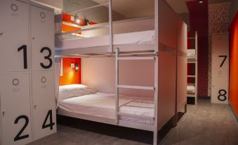 Room Valencia