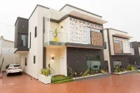 Kumasi Luxury Apartments @ the Fairview Hotels in Nhyiaeso