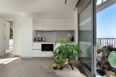 Athens Hill Luxury Apartments Hotels in Neos Kosmos