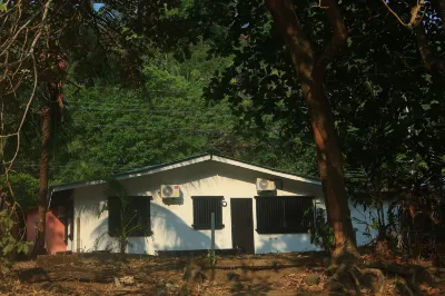 Tropical Camas Hotel a 