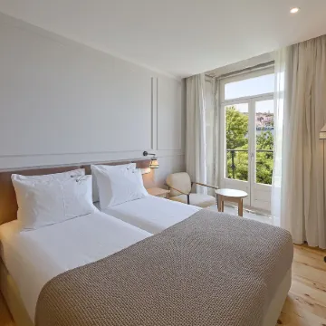 Memoria Porto FLH Hotels Отели рядом с достопримечательностью «Паласио да Больза»