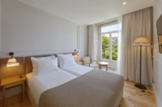 Memoria Porto FLH Hotels Hoteles cerca de Palacio de la Bolsa de Oporto