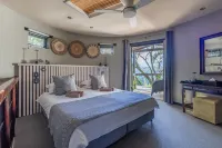 Hog Hollow Country Lodge Hotels in South Cape DC