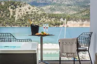 Canale Hotel & Suites - bañera