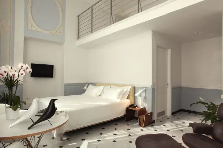 Hotel le Nuvole Residenza d'Epoca Отели в г. Генуя