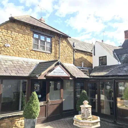 The Deddington Arms