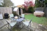 Bournemouth Holiday Let พร้อม Hot Tub & Sauna - อ่างจากุชชี่