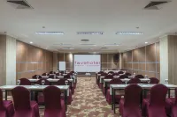 Favehotel Premier Cihampelas Hotels in Coblong