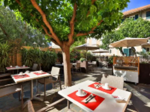 Hôtel Provençal Hotels in Bandol